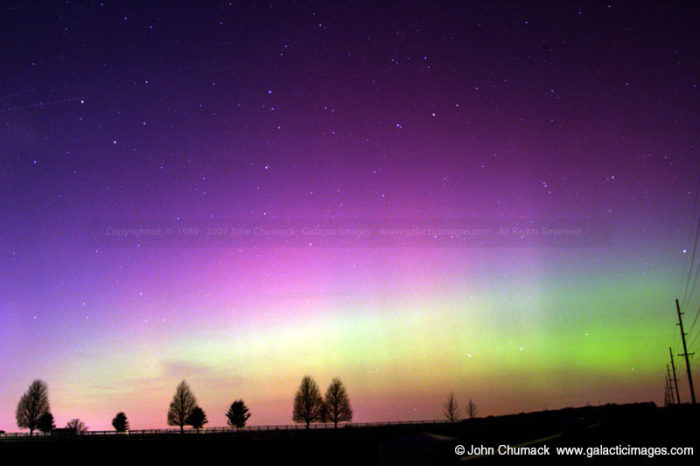 Aurora Borealis photo over Fairborn Farm1